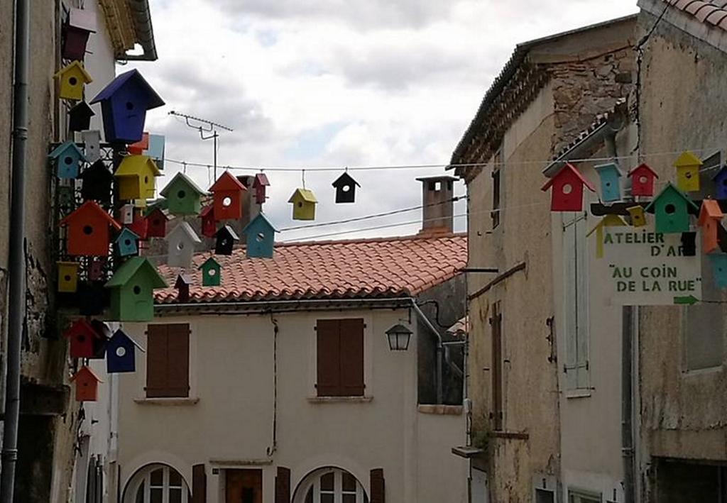 Maison De Textile Apartment Montolieu Exterior photo
